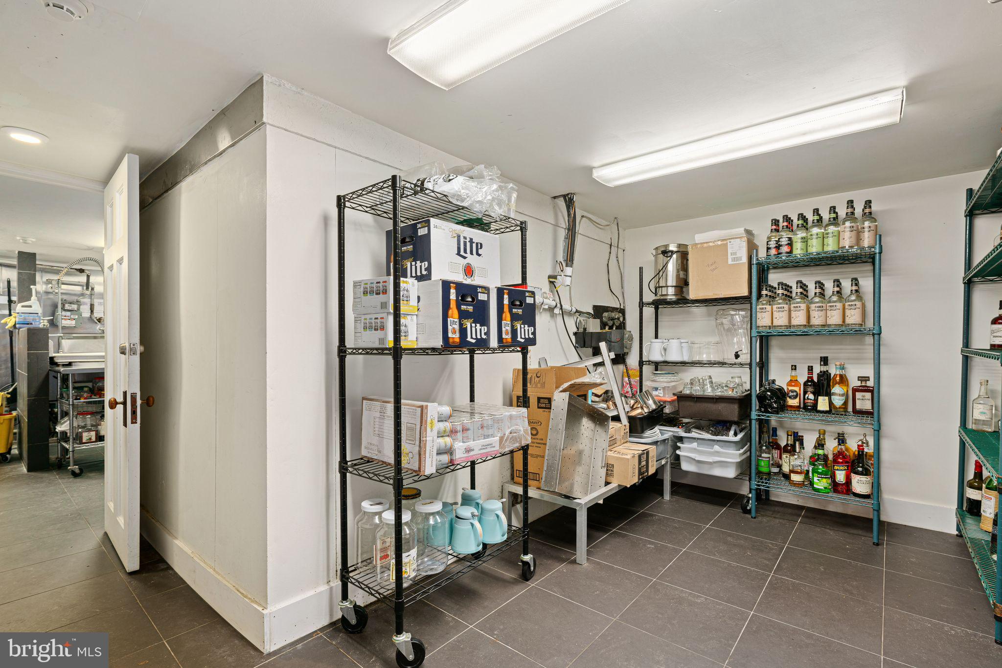 RITTENHOUSE SQUARE - Commercial Sale