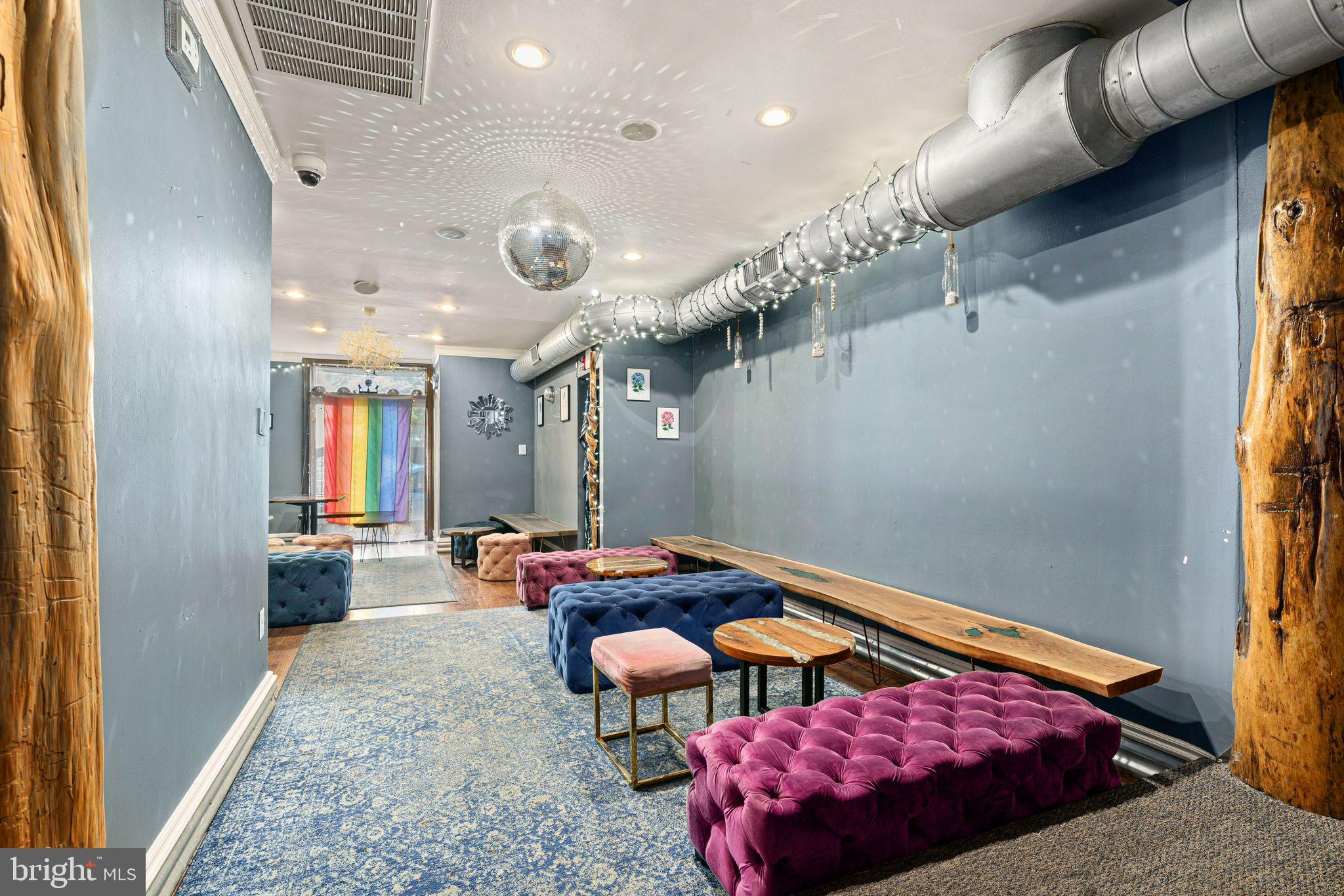 RITTENHOUSE SQUARE - Commercial Sale