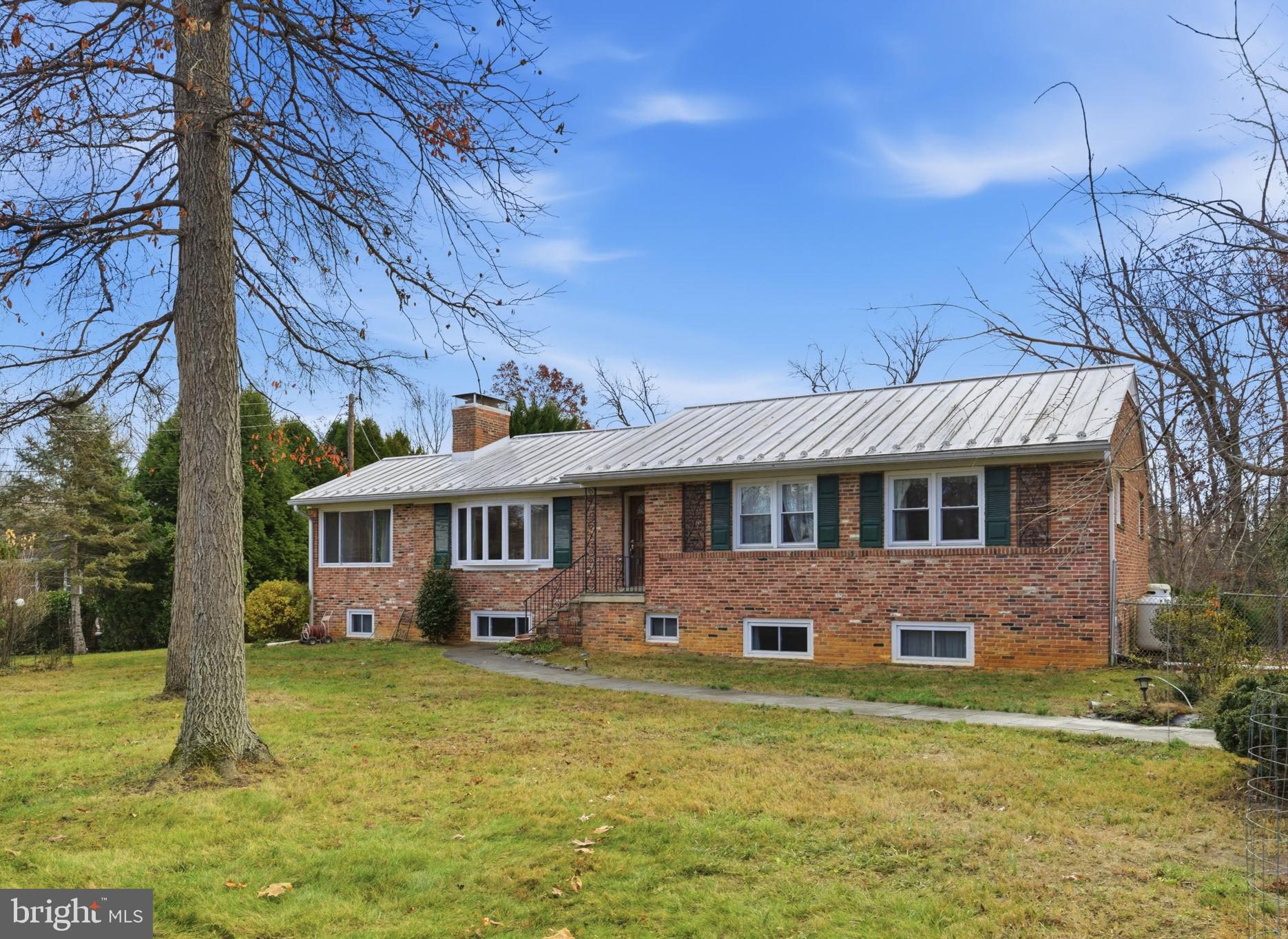 8819 SOUTHWICK STREET