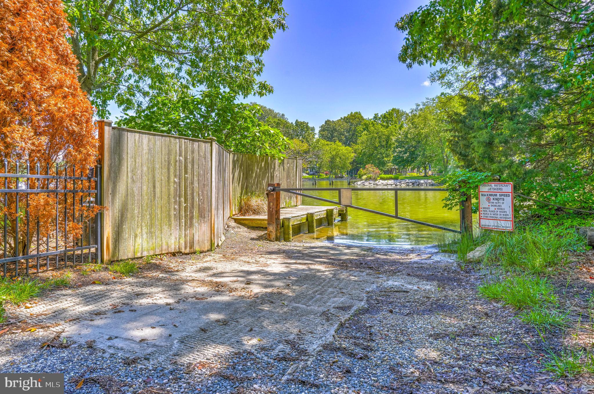BACK BAY BEACH - Residential