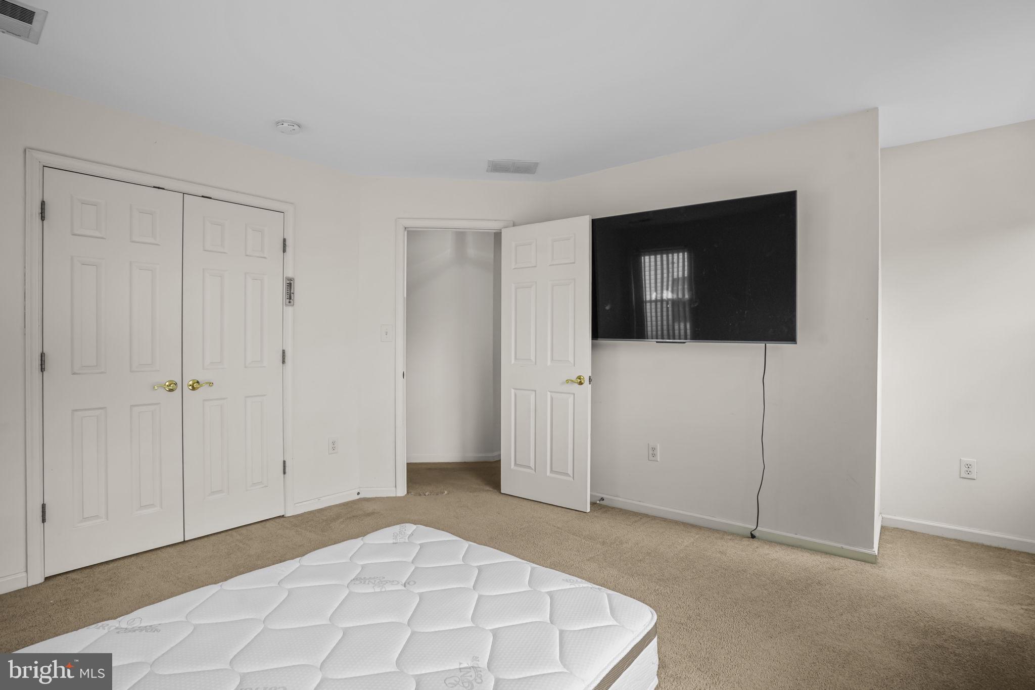 BACK BAY BEACH - Residential