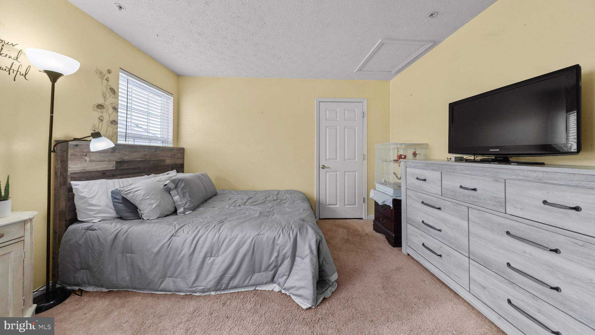 WOOD CREEK GOLF COMM - Residential