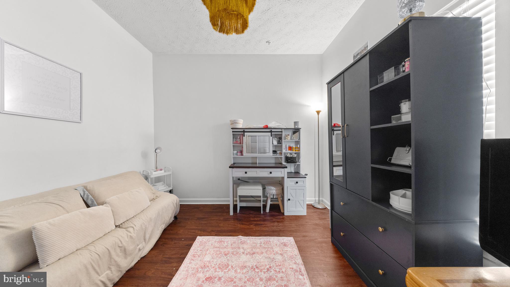 WOOD CREEK GOLF COMM - Residential