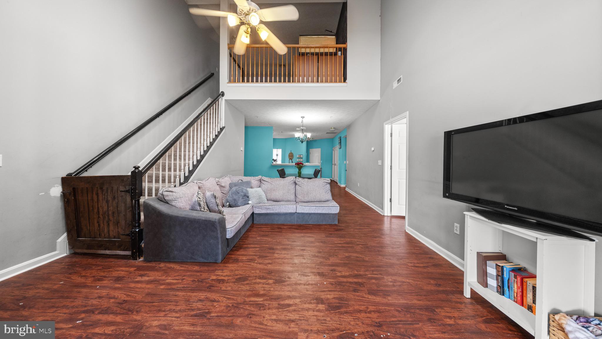 WOOD CREEK GOLF COMM - Residential