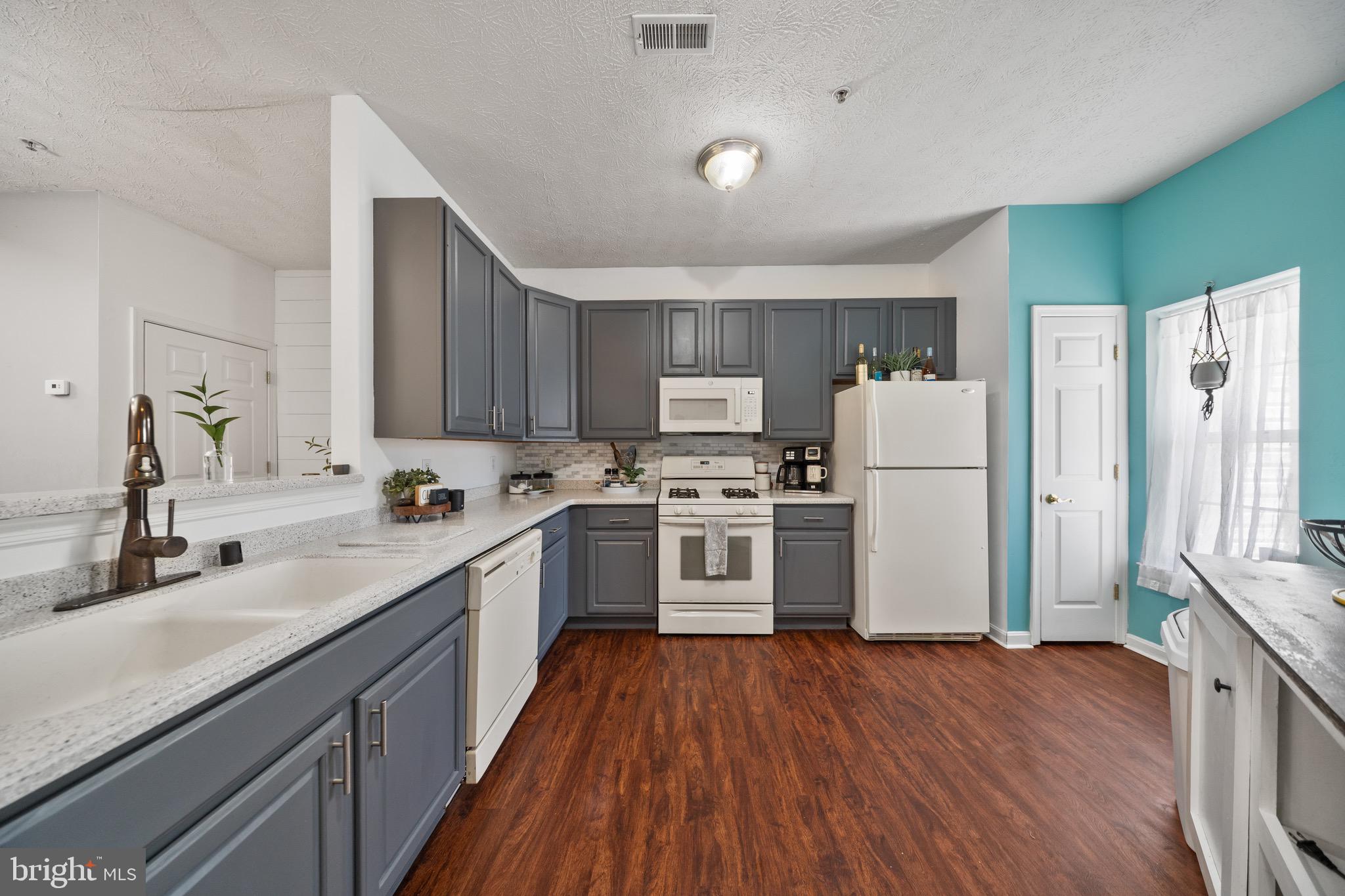 WOOD CREEK GOLF COMM - Residential