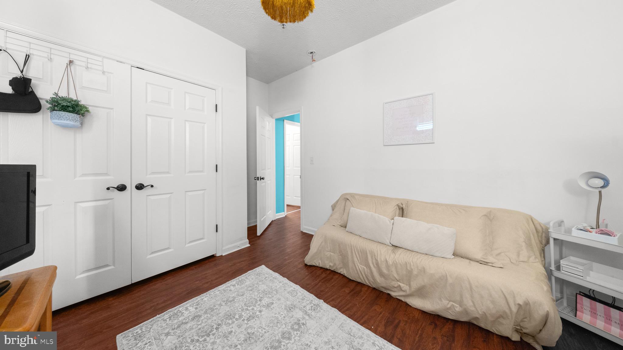 WOOD CREEK GOLF COMM - Residential