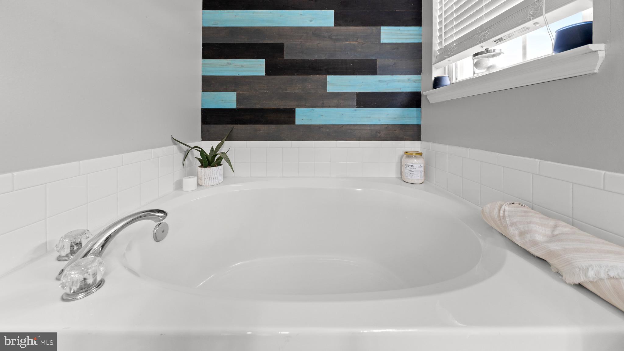 WOOD CREEK GOLF COMM - Residential