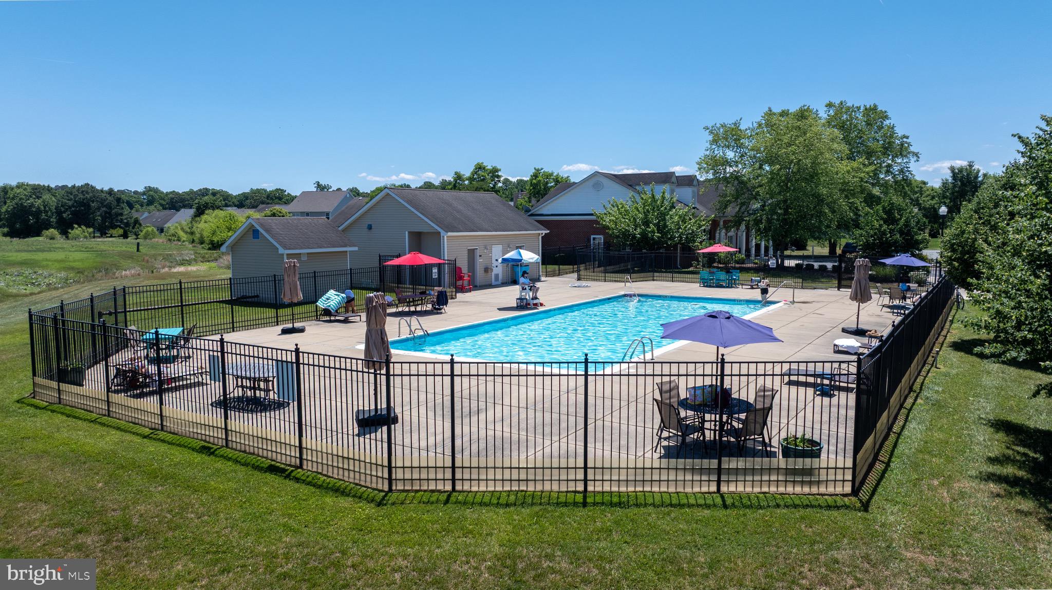 WOOD CREEK GOLF COMM - Residential