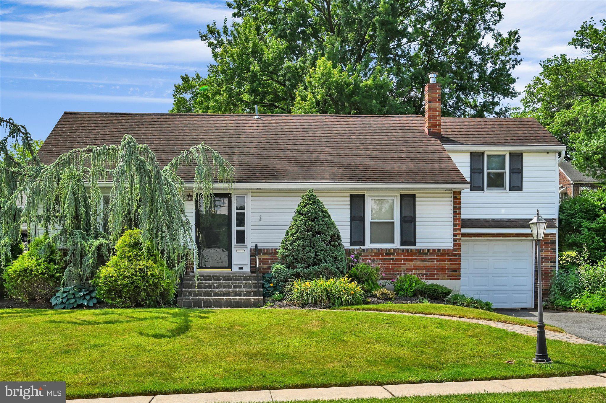3102 CURTIS ROAD