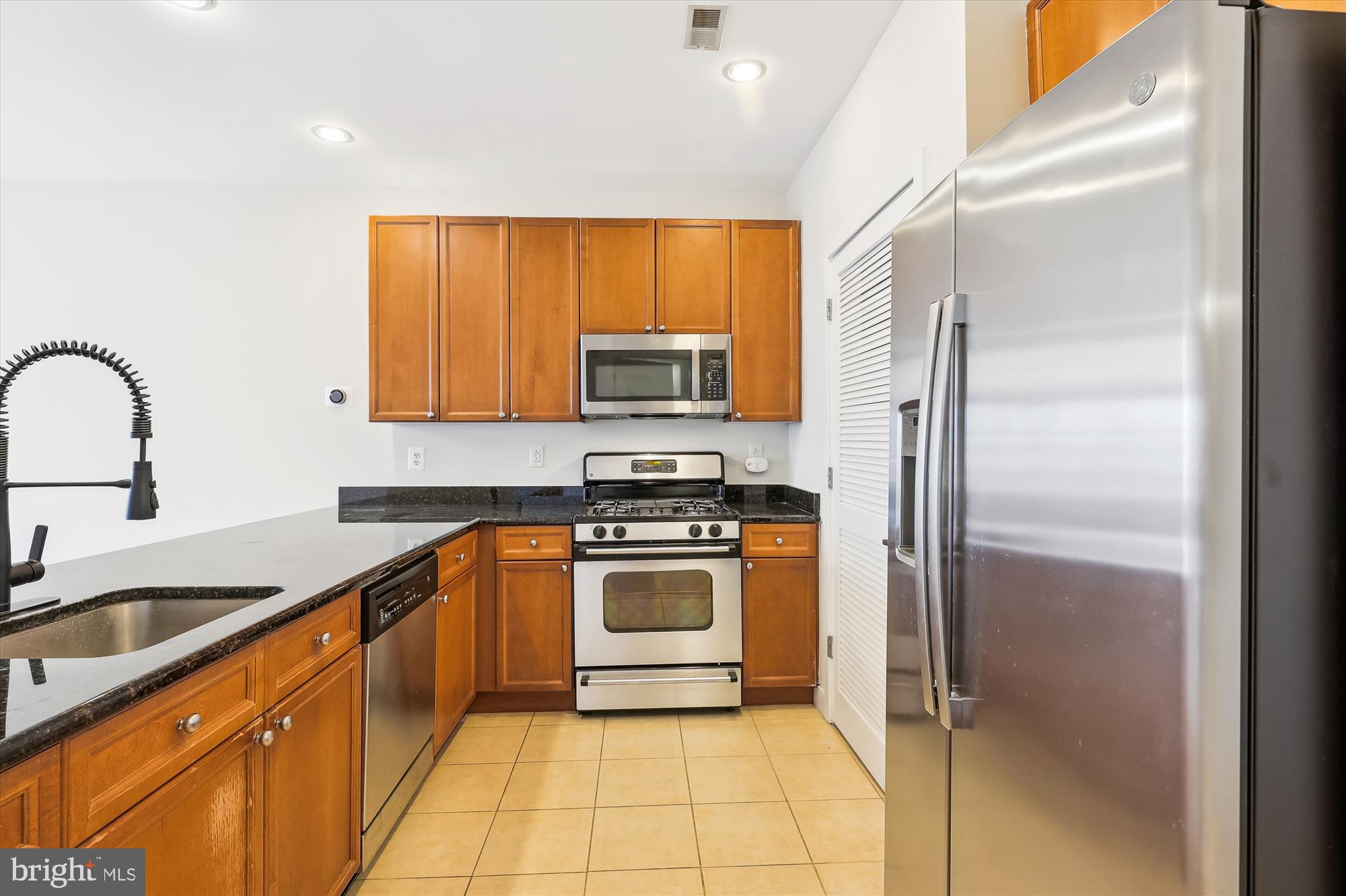 THE PRESTON - Residential Lease