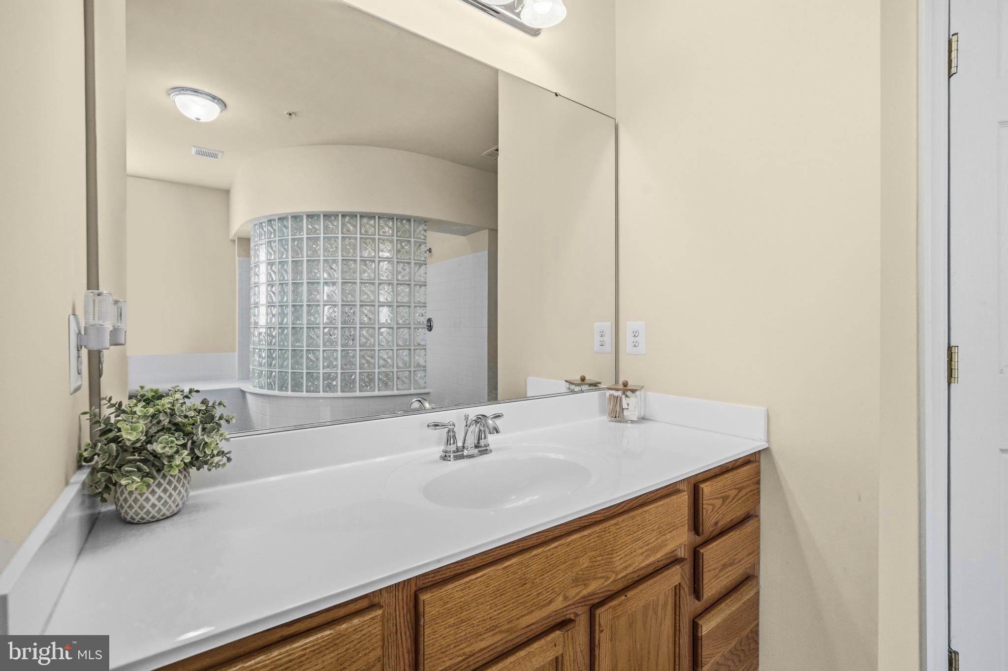 CLARK'S REST - Residential