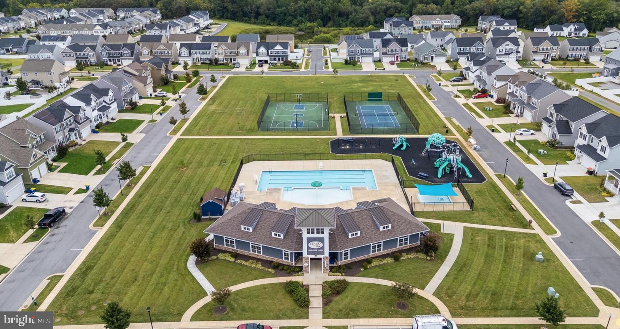 CLARK'S REST - Residential