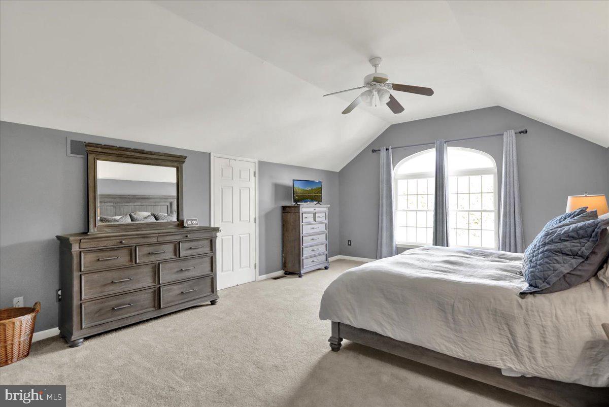 TOBI HILL ESTATES - Residential