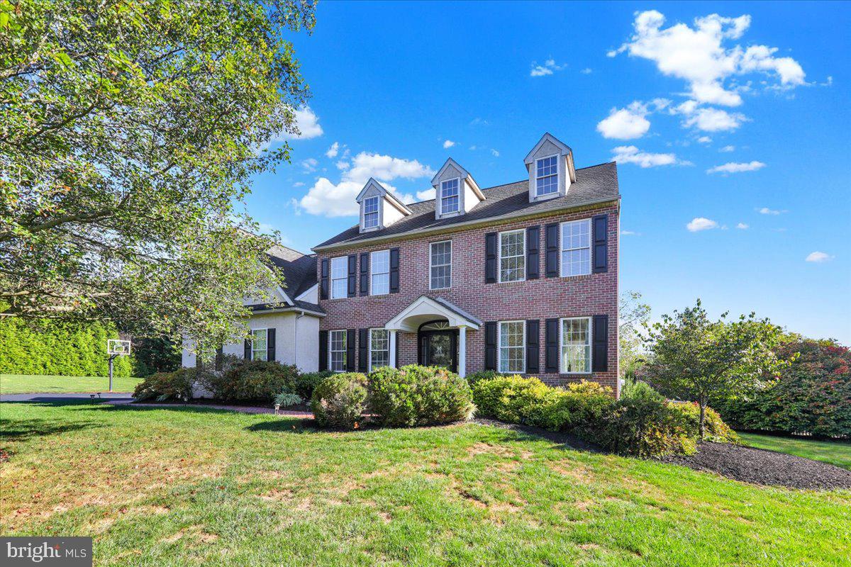 TOBI HILL ESTATES - Residential