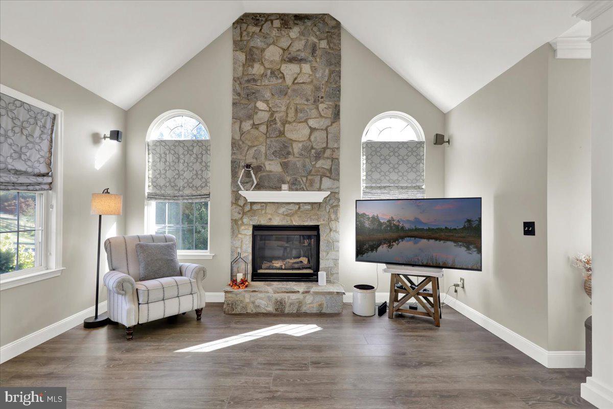 TOBI HILL ESTATES - Residential