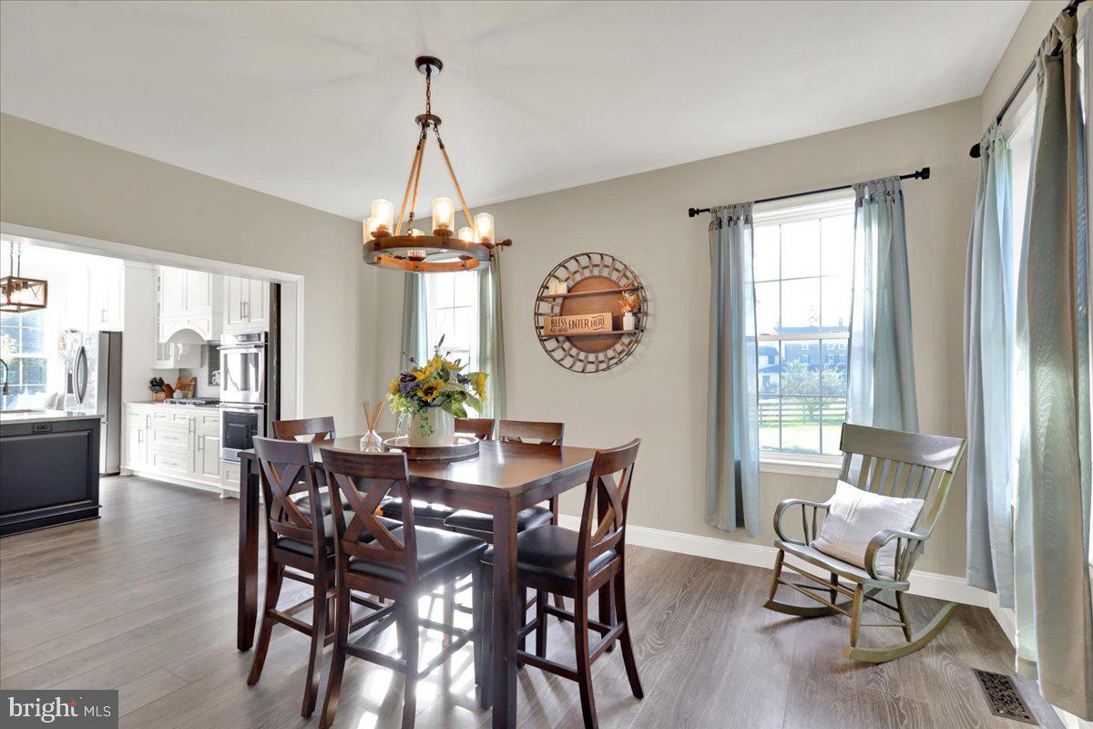 TOBI HILL ESTATES - Residential