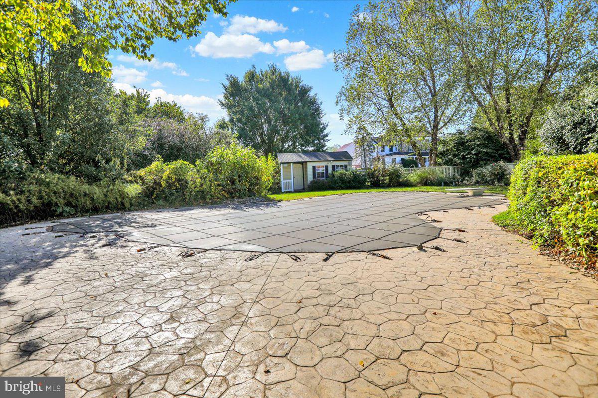 TOBI HILL ESTATES - Residential