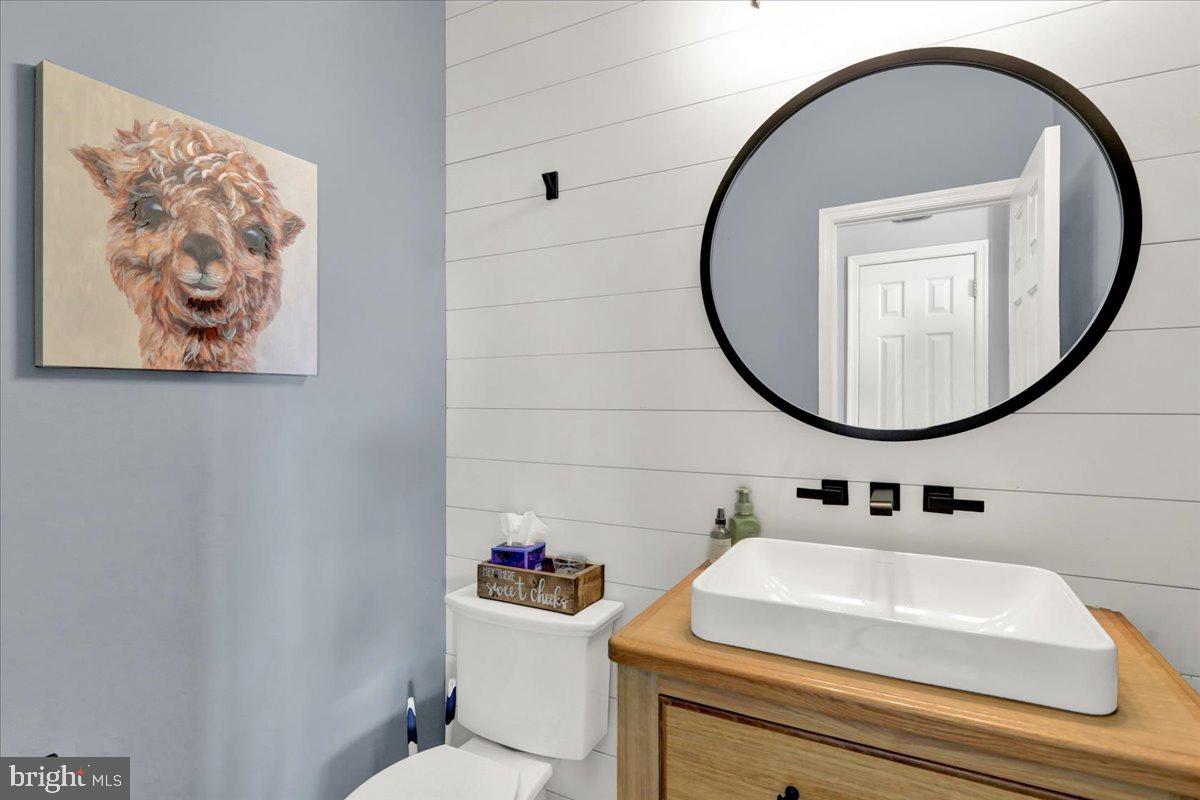 TOBI HILL ESTATES - Residential