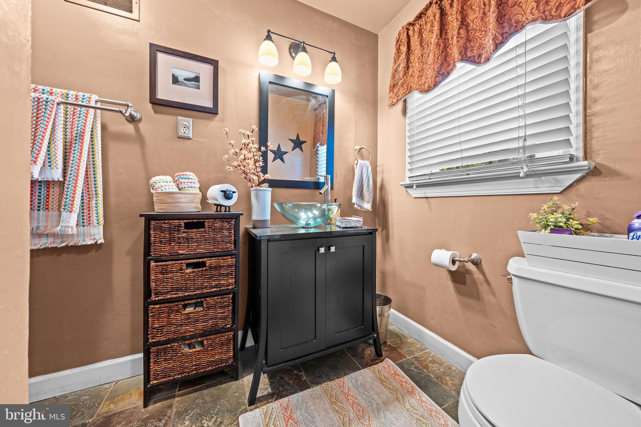 HANOVER FARMS - Residential