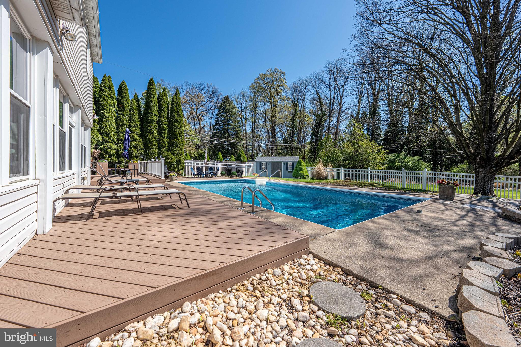 HANOVER FARMS - Residential