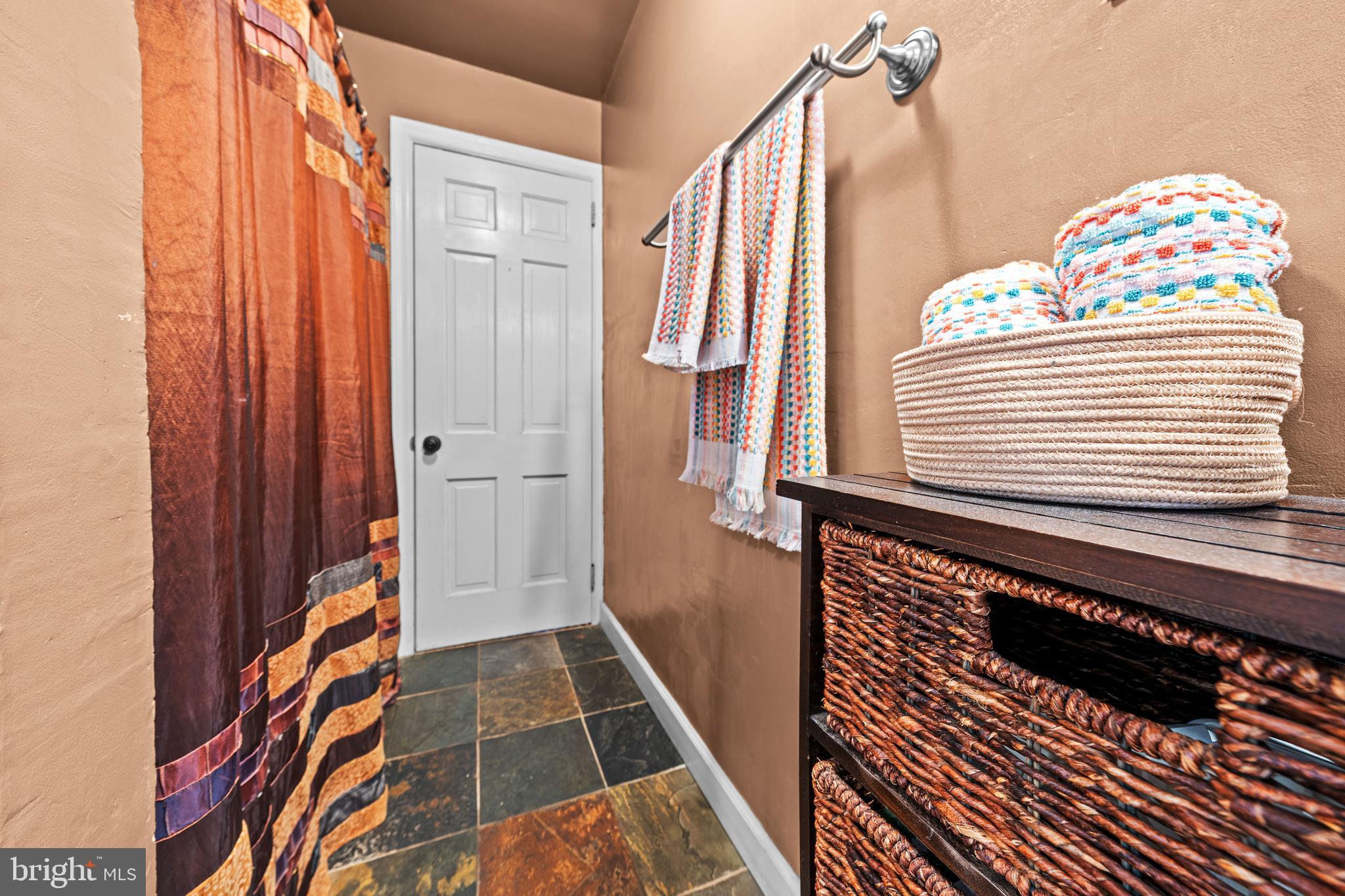 HANOVER FARMS - Residential