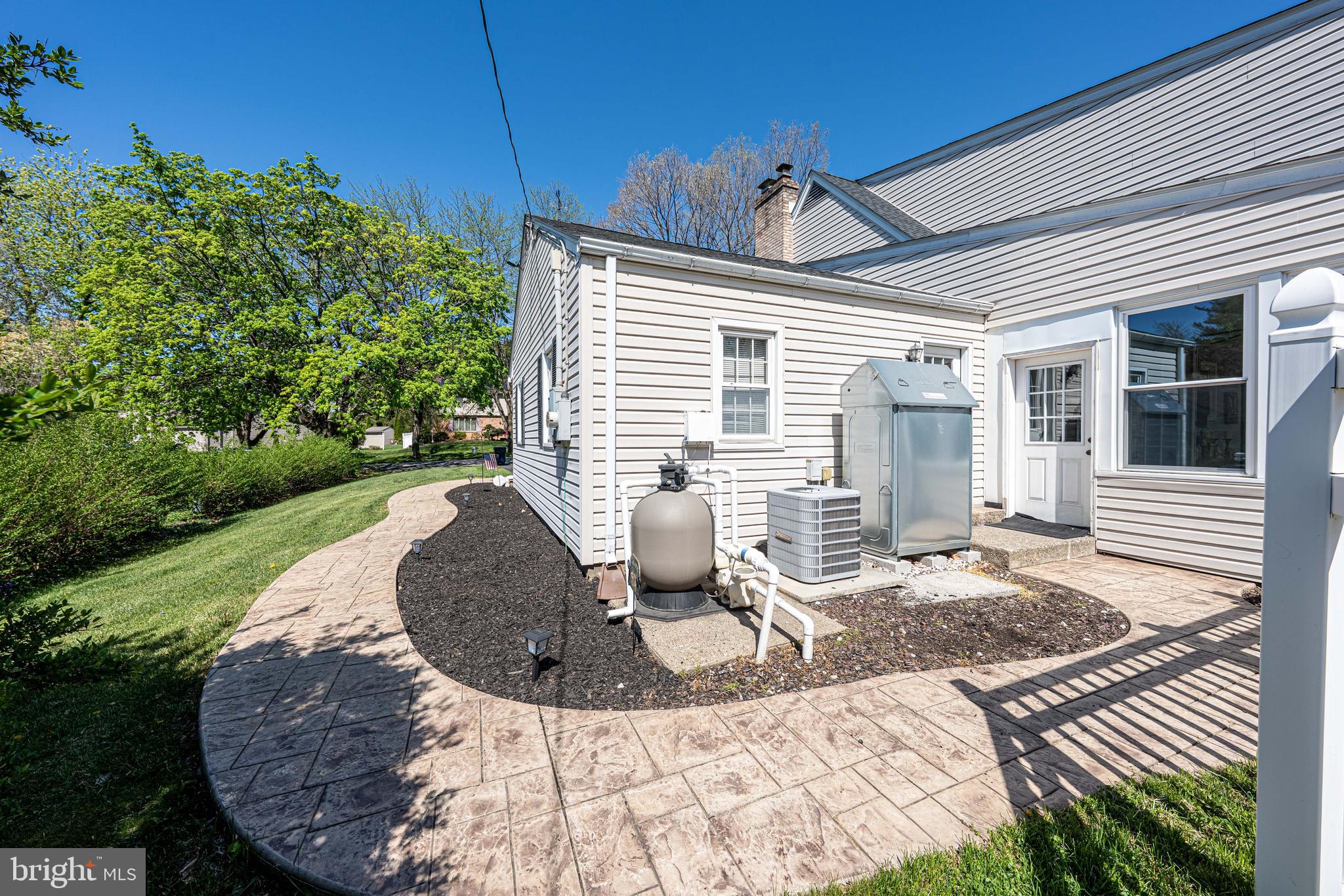 HANOVER FARMS - Residential