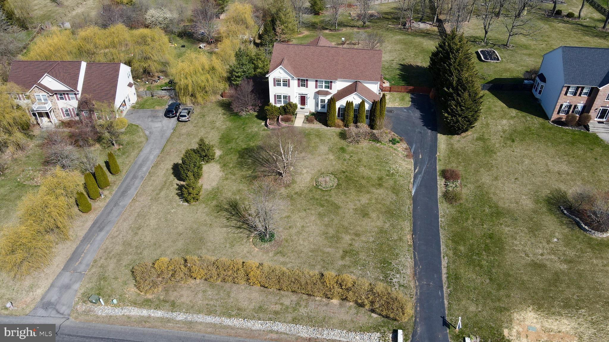 SPRUCE HILL ESTATES - Residential