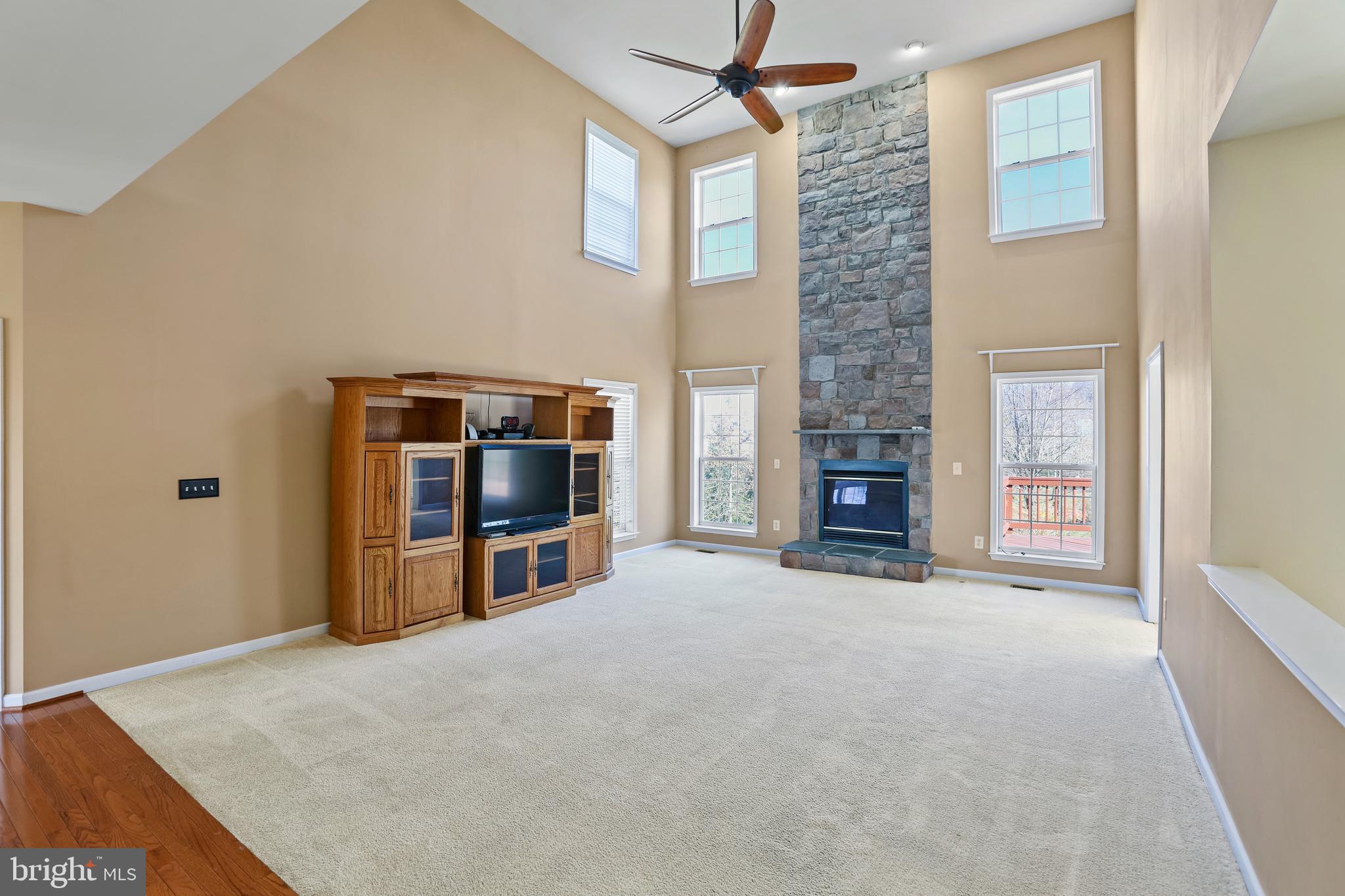 SPRUCE HILL ESTATES - Residential