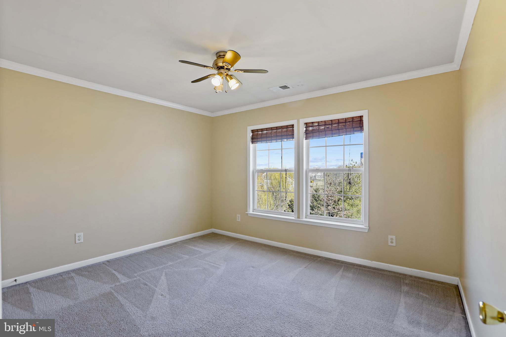 SPRUCE HILL ESTATES - Residential