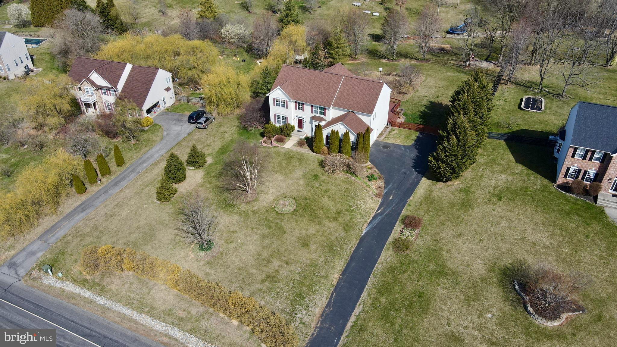 SPRUCE HILL ESTATES - Residential