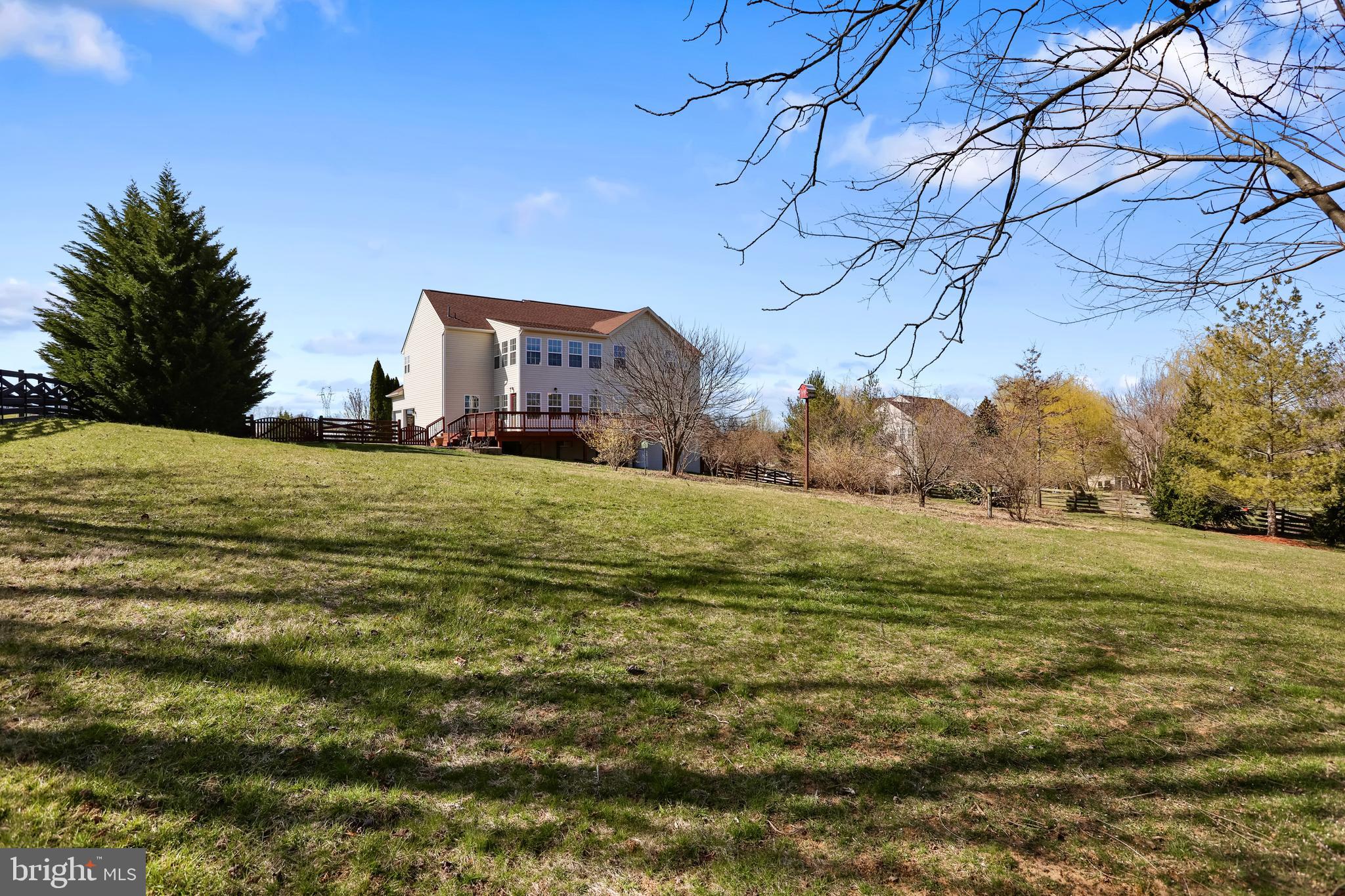 SPRUCE HILL ESTATES - Residential