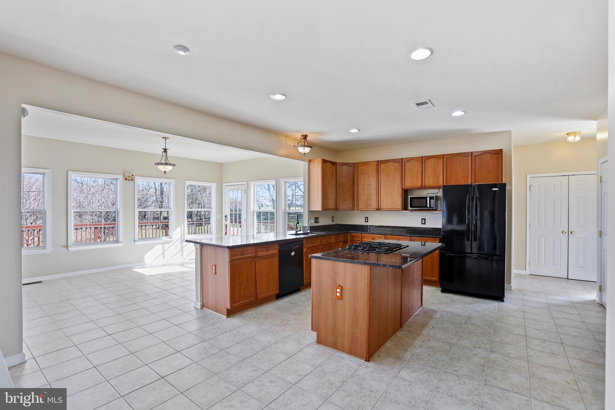 SPRUCE HILL ESTATES - Residential