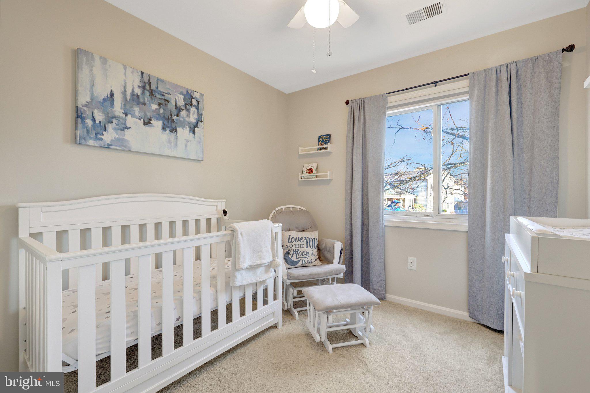 REFLECTION LAKE - Residential