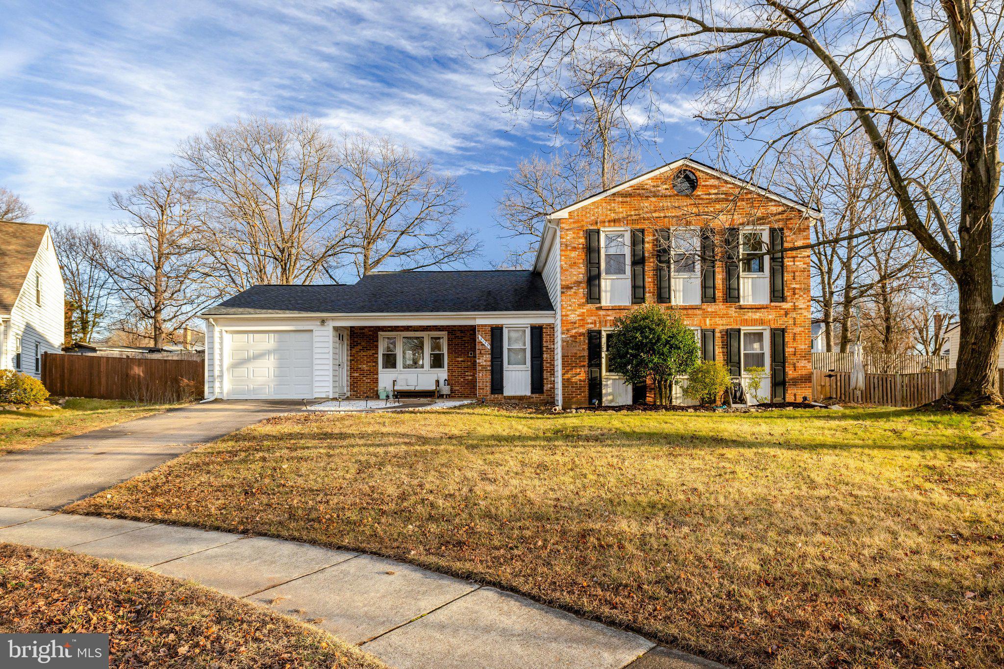 REFLECTION LAKE - Residential