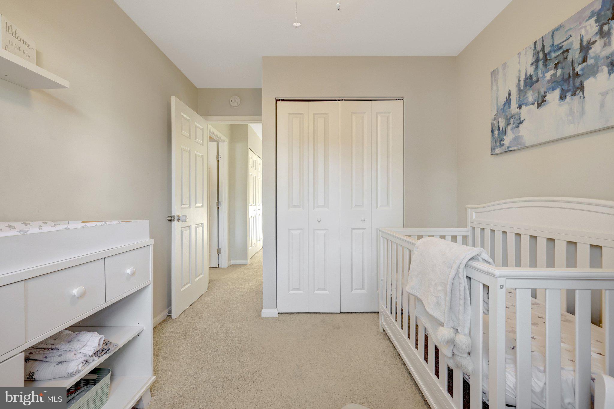 REFLECTION LAKE - Residential