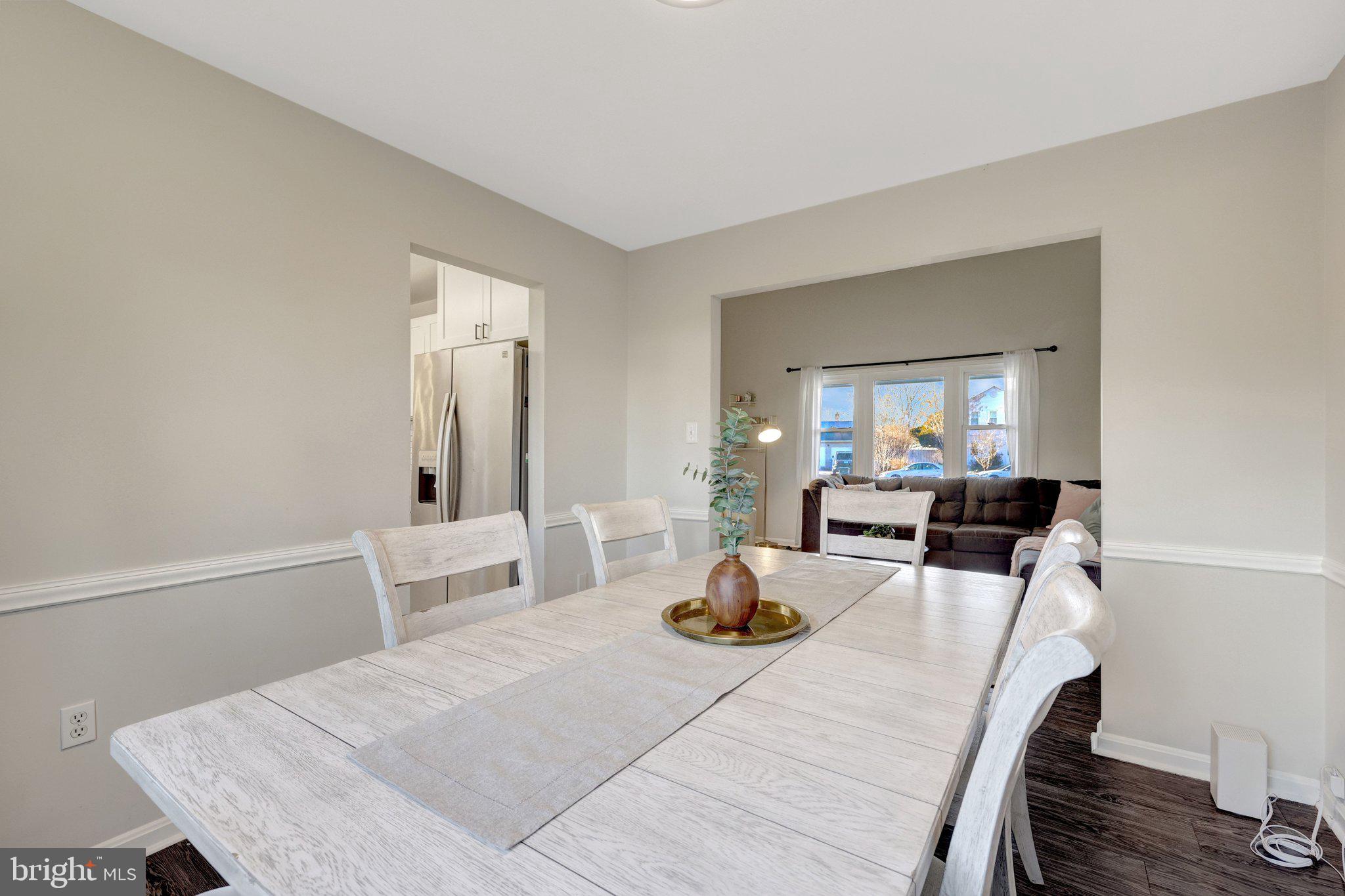 REFLECTION LAKE - Residential