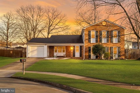 2155 VEENENDAAL COURT HERNDON VA 20170