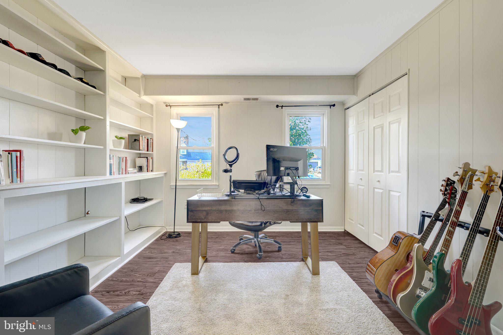 REFLECTION LAKE - Residential