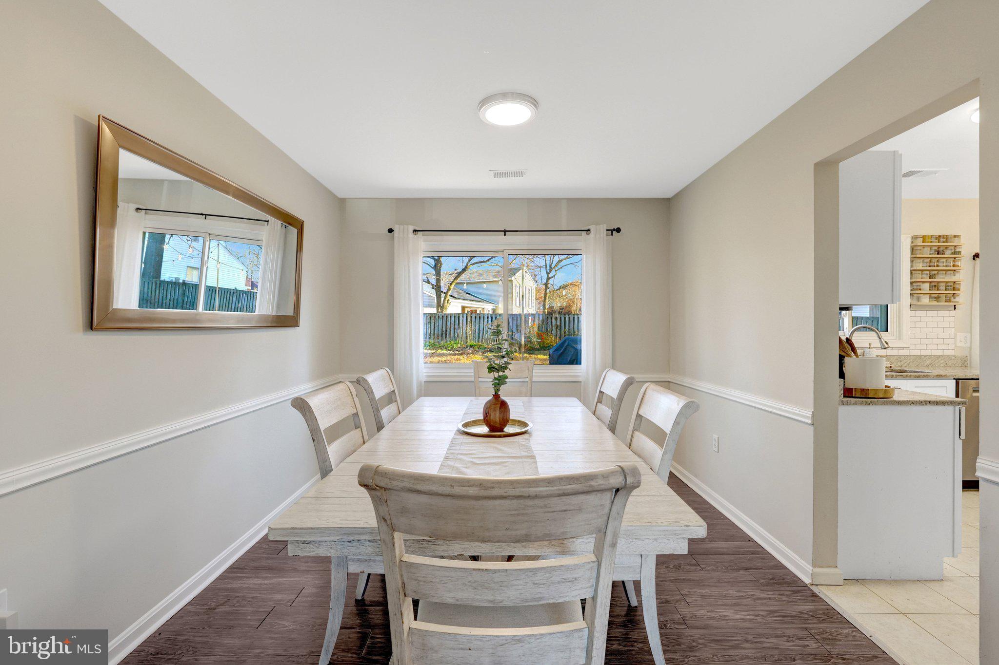 REFLECTION LAKE - Residential