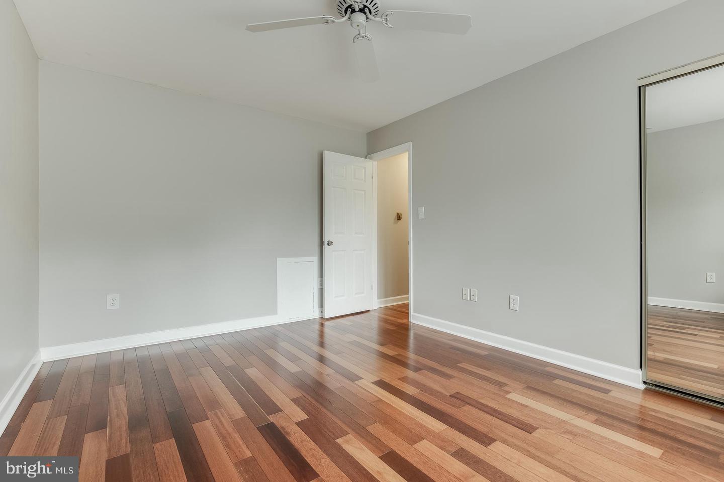 CHERRYWOOD SQUARE - Residential Lease