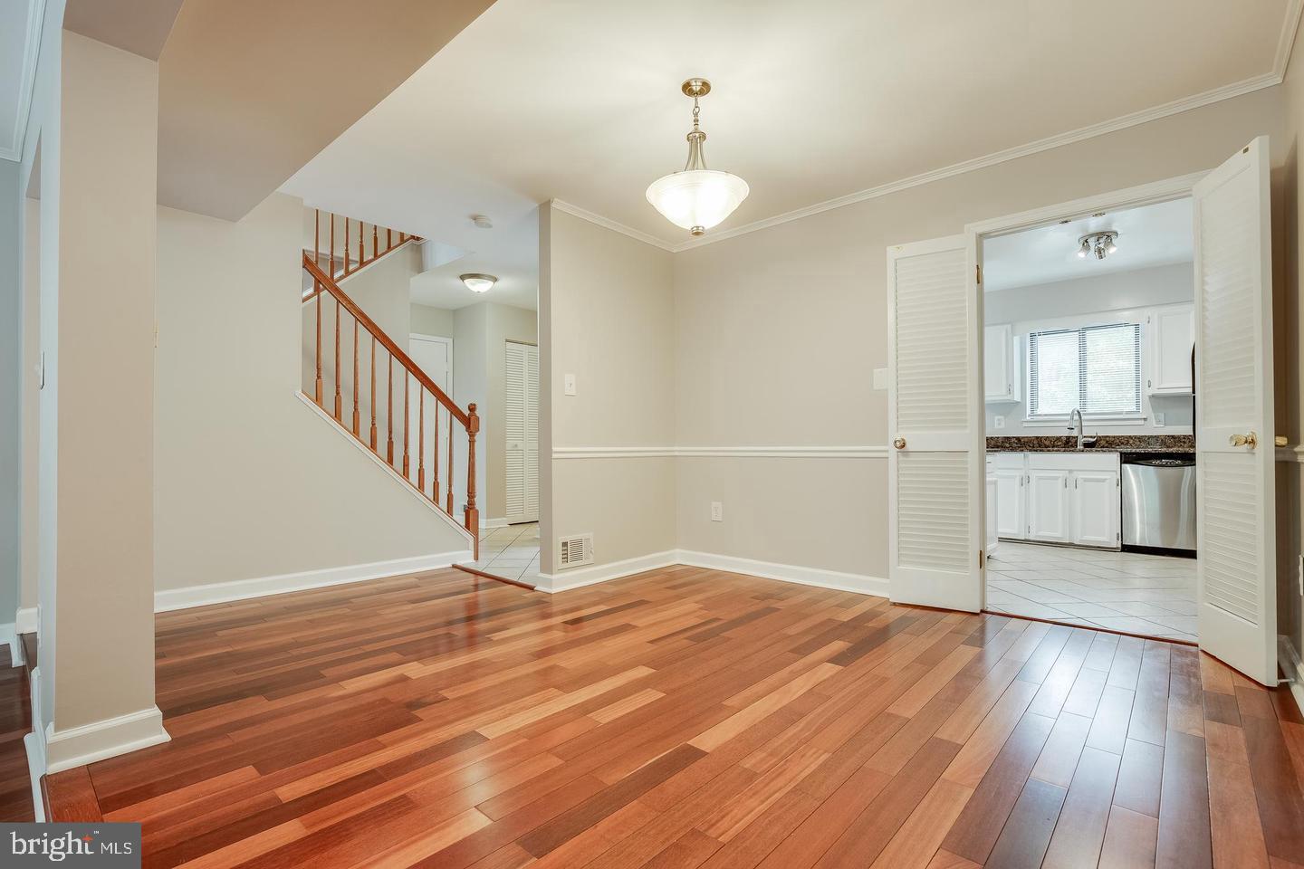 CHERRYWOOD SQUARE - Residential Lease