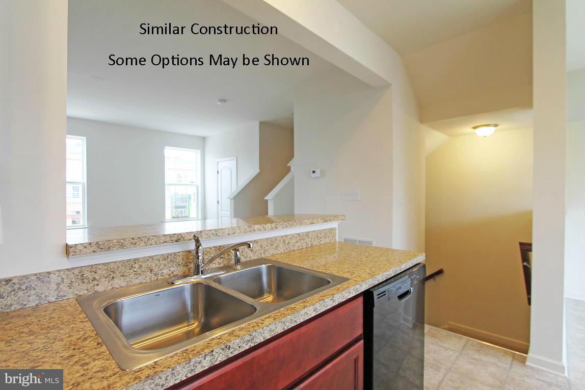 RIVERSIDE VILLAGES - Residential