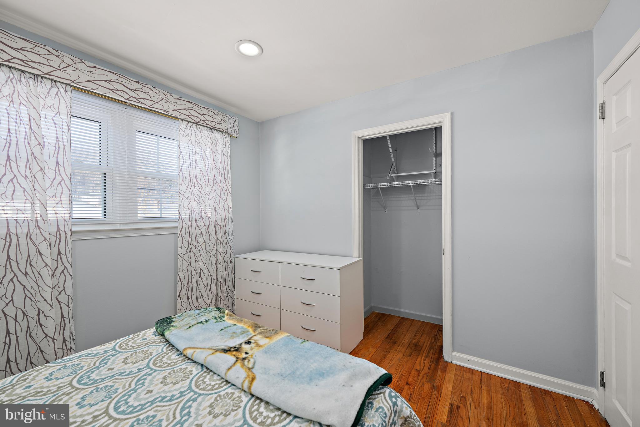 ROLLING GREEN - Residential