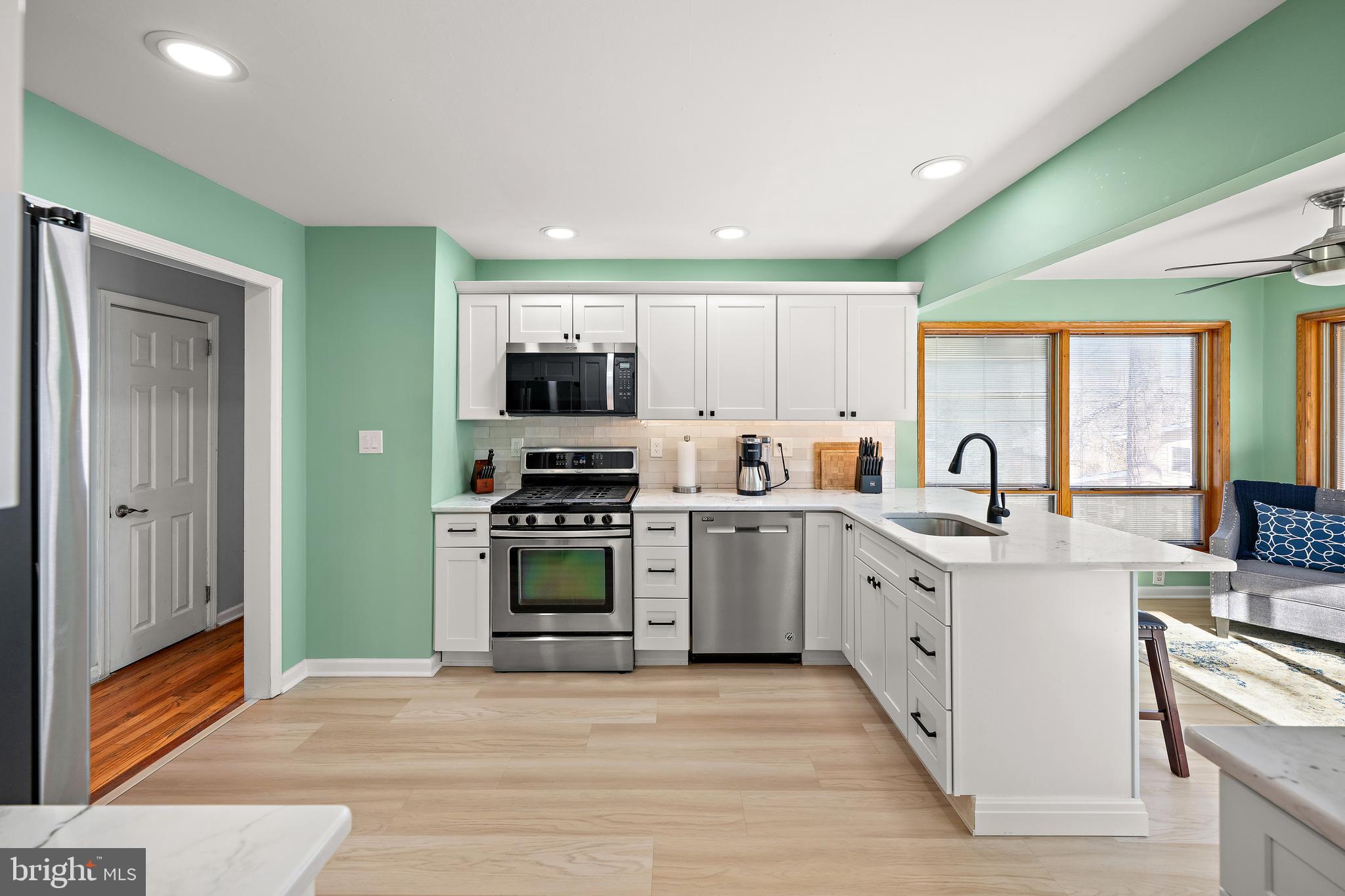 ROLLING GREEN - Residential