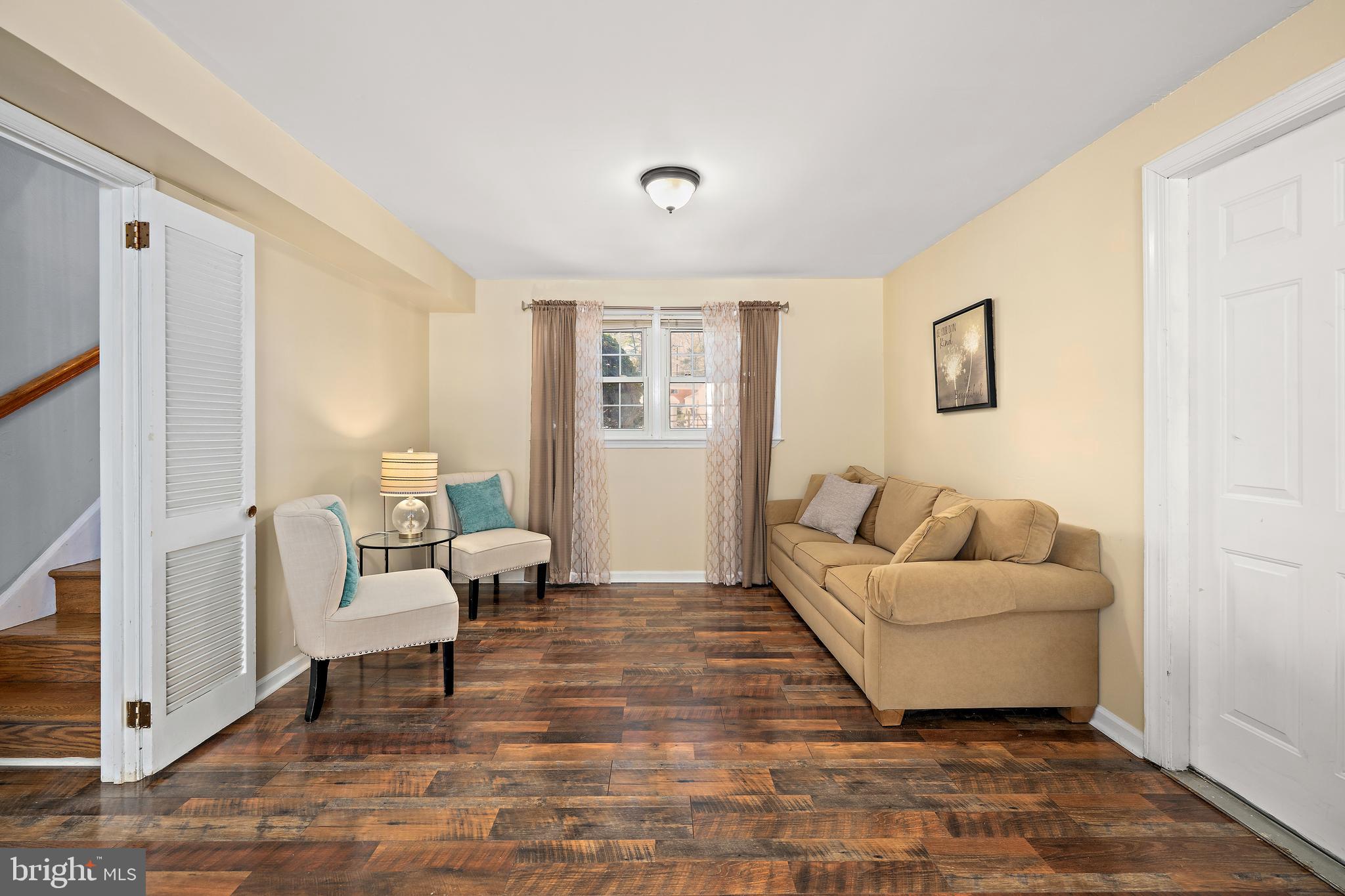 ROLLING GREEN - Residential