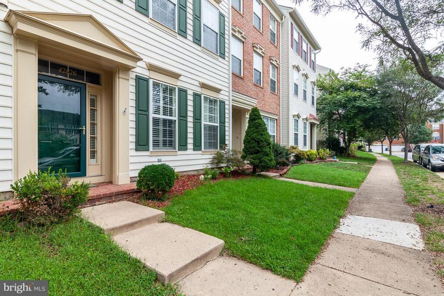 Open & bright 4BR, 2.5BA Miller & Smith townhouse with detached 2 car garage. Freshly painted throughout; Plantation shutters main lvl; Kitchen/family room w/huge island, new stainless appliances, recessed lighting + gas fireplace; New paver patio + fenced yard; New Floors. MBR w/2 walk in