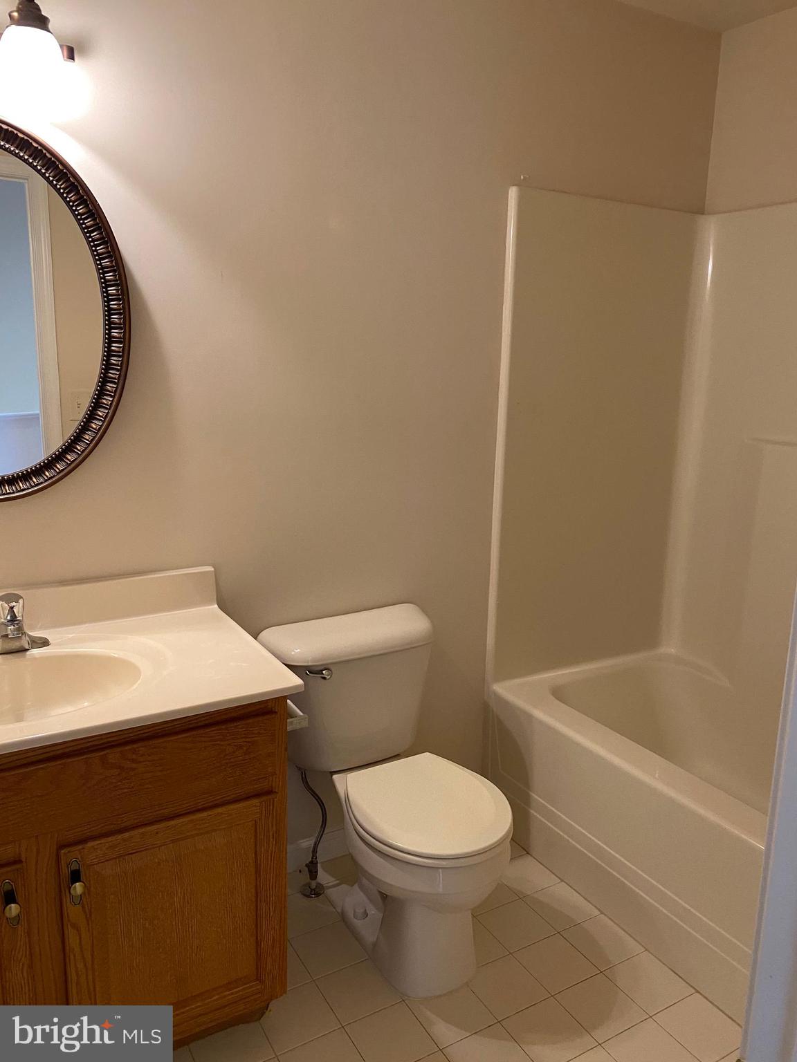 NICHOLSON SQUARE VILLAGE - Residential Lease