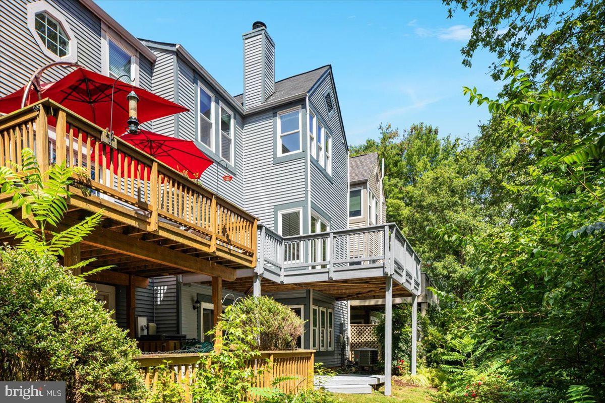 RESTON - Residential Lease