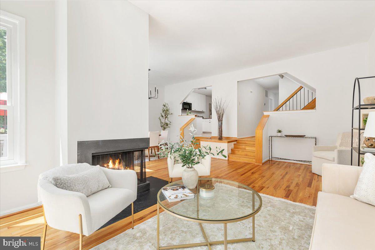 RESTON - Residential Lease