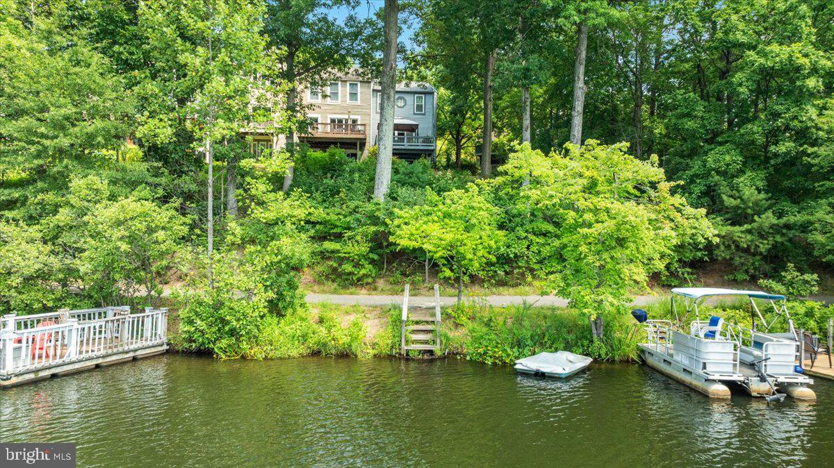 RESTON - Residential Lease